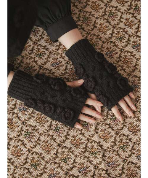 merry jenny（メリージェニー）の「おはなニットグローブ（手袋・レディース・ブラック/アイボリー・FREE）」の11枚目の写真