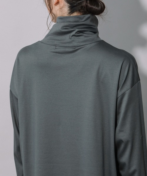 Munich（ミューニック）の「セルロースコットンタートルネックビッグプルオーバー（Tシャツ/カットソー・レディース・ホワイト/ブラック/レッド/ダークグレー・FREE）」の21枚目の写真