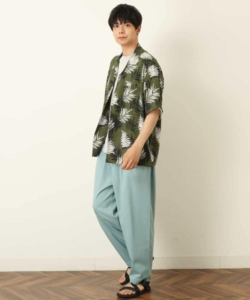 a.v.v（アーヴェヴェ）の「リーフ柄オープンカラーシャツ（シャツ/ブラウス・メンズ・ホワイト/カーキ・46/48/50）」の8枚目の写真