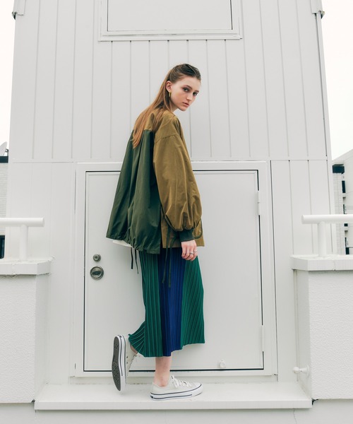 Editt by YECCA VECCA（エディットバイイェッカヴェッカ）の「パイピングデザインノーカラージャケット（ノーカラージャケット・レディース・ブラウン/カーキ・FREE）」の10枚目の写真