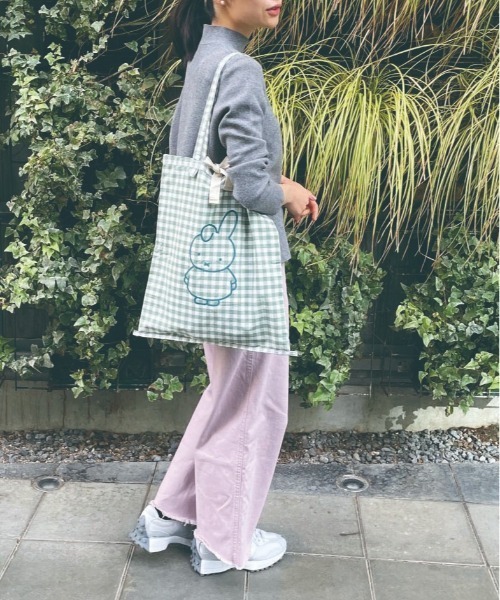 Miffy( ミッフィー)の「miffy(ミッフィー) コレクターズサックDickBruna(トートバッグ・レディース・ライトブルー/グレー系その他/グリーン系その他/ベージュ・ONE SIZE)」の13枚目の写真