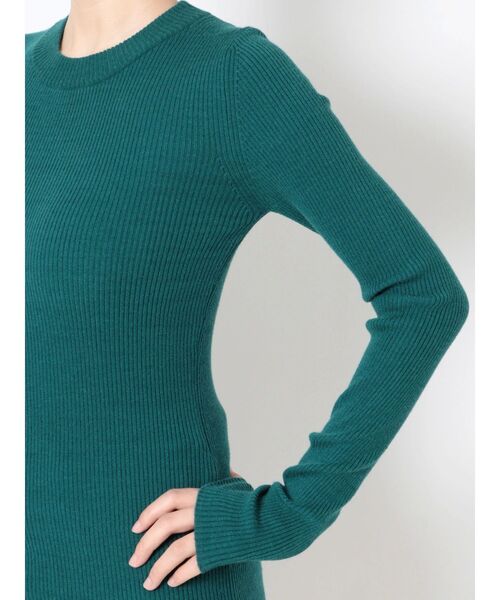 LAGUNAMOON（ラグナムーン）の「ベーシッククルーネックニットプルオーバー（ニット/セーター・レディース・アイボリー/ブラック/オレンジ/グリーン・FREE）」の9枚目の写真