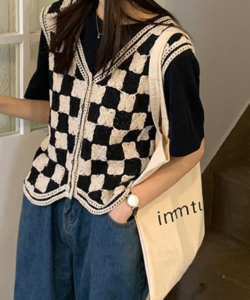 aimoha(アイモハ)の「ニット編みチェック柄ベスト(ベスト・レディース・ブラック/ベージュ・FREE)」の13枚目の写真