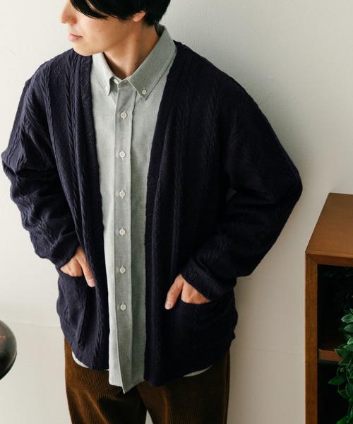 ITEMS URBANRESEARCH(アイテムズ アーバンリサーチ)の「ジャカード カーディガン(カーディガン/ボレロ・メンズ・ブラック/ネイビー/ブラウン・LARGE/MEDIUM)」の5枚目の写真