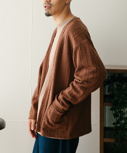 ITEMS URBANRESEARCH(アイテムズ アーバンリサーチ)の「ジャカード カーディガン(カーディガン/ボレロ・メンズ・ブラック/ネイビー/ブラウン・LARGE/MEDIUM)」の21枚目の写真