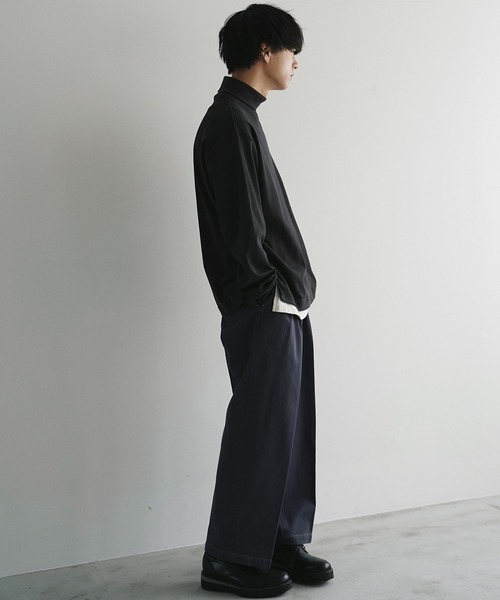 WYM LIDNM(ウィム バイ リドム)の「LAYERED STRETCH TURTLE(Tシャツ/カットソー・メンズ・ホワイト/ライトグレー/アッシュブラウン/チャコール/ナチュラル・S/M/L)」の11枚目の写真