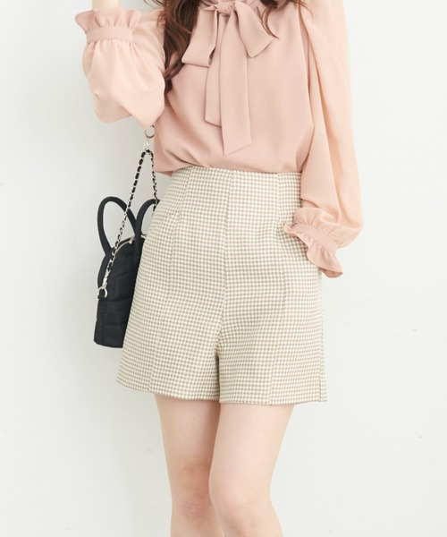 FREE'S MART（フリーズマート）の「◆ハイウエストショートパンツ（その他パンツ・レディース・ブラック系その他/ベージュ系その他/ブラック・MEDIUM/SMALL）」の3枚目の写真