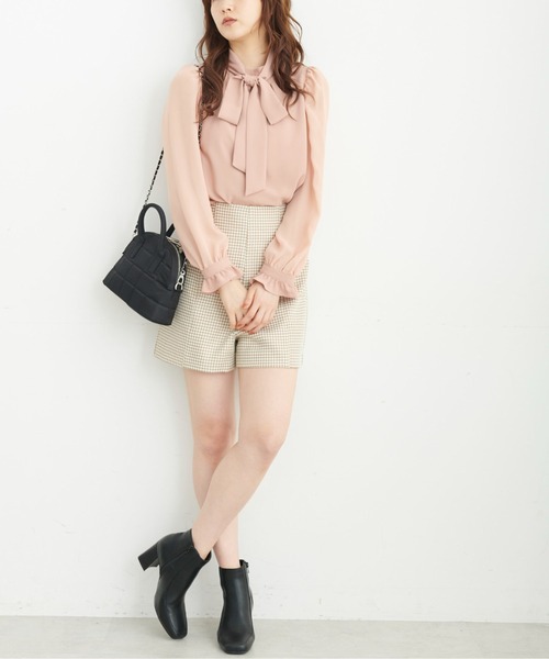 FREE'S MART（フリーズマート）の「◆ハイウエストショートパンツ（その他パンツ・レディース・ブラック系その他/ベージュ系その他/ブラック・MEDIUM/SMALL）」の16枚目の写真