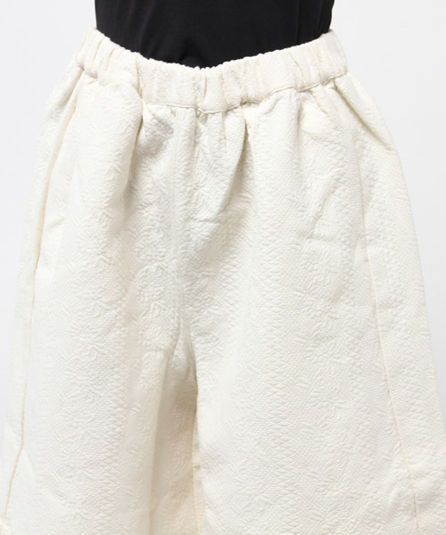 Kastane（カスタネ）の「【Kastane】ジャガードガウチョパンツ（その他パンツ・レディース・オフホワイト/ブラック・FREE）」の6枚目の写真
