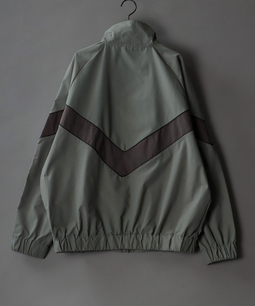 SITRY(シトリー)の「military design nylon blouson/ミリタリーデザイン ナイロン ブルゾン(ミリタリージャケット・メンズ・ブラック/ネイビー/グレー/チャコールグレー・M/L)」の10枚目の写真