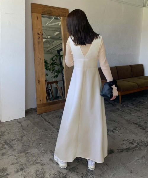 titivate(ティティベイト)の「ウエスト切替フレアジャンパースカート(ワンピース・レディース・ネイビー/チャコール/アイボリー・S/M/L)」の8枚目の写真