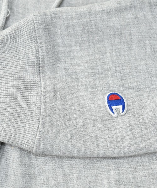 Champion(チャンピオン)の「【ヴィンテージ古着】Champion / チャンピオン ロゴ刺繍 リバースウィーブ プルオーバーパーカー(パーカー・メンズ・グレー・SMALL)」の6枚目の写真