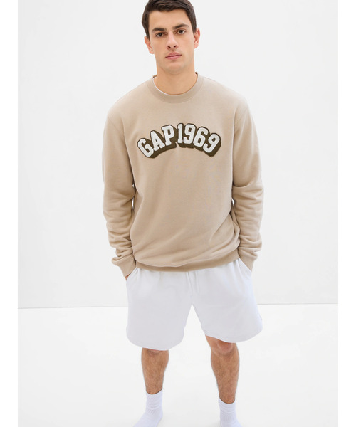 GAP（ギャップ）の「ヴィンテージ ソフト GAP 1969 ロゴスウェット・トレーナー(ユニセックス)（スウェット・メンズ・グレー/レッド/ブルー/グリーン/ネイビー/ベージュ・XS/S/M/L/XL）」の3枚目の写真