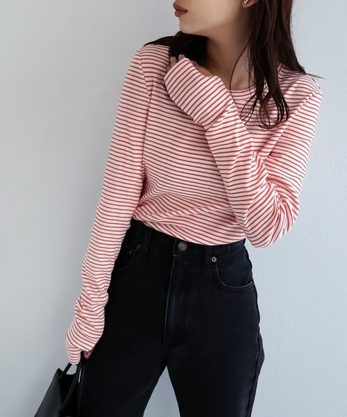 andme(アンドミー)の「ボーダーフライスクルーネック指穴長袖トップス(Tシャツ/カットソー・レディース・ホワイト×ブラック/ホワイト×グレー/ホワイト×グリーン/ベージュ系その他/オレンジ系その他/ブラウン系その他/キナリ/ベージュ系その他2/ブルー系その他・M)」の9枚目の写真