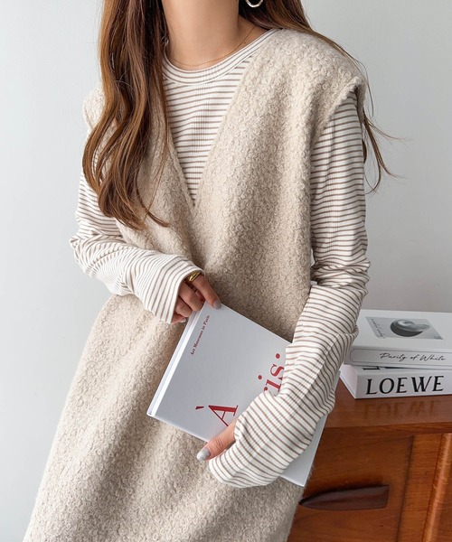 andme(アンドミー)の「ボーダーフライスクルーネック指穴長袖トップス(Tシャツ/カットソー・レディース・ホワイト×ブラック/ホワイト×グレー/ホワイト×グリーン/ベージュ系その他/オレンジ系その他/ブラウン系その他/キナリ/ベージュ系その他2/ブルー系その他・M)」の12枚目の写真