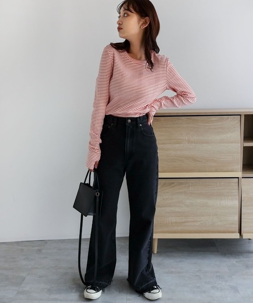 andme(アンドミー)の「ボーダーフライスクルーネック指穴長袖トップス(Tシャツ/カットソー・レディース・ホワイト×ブラック/ホワイト×グレー/ホワイト×グリーン/ベージュ系その他/オレンジ系その他/ブラウン系その他/キナリ/ベージュ系その他2/ブルー系その他・M)」の20枚目の写真