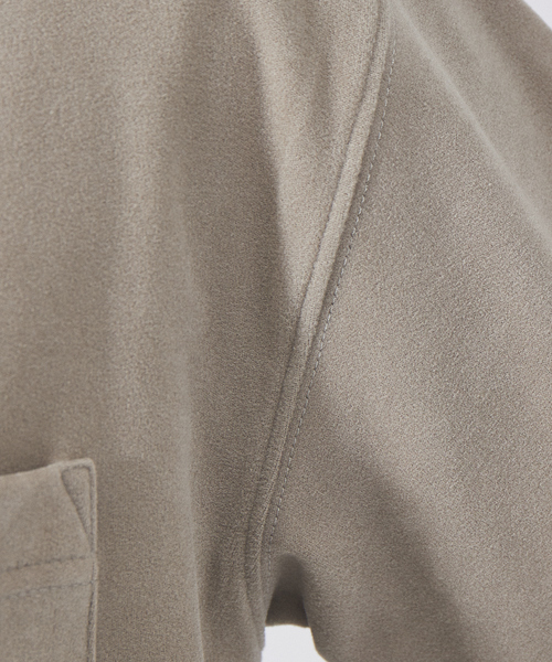 ABAHOUSE GRAY(アバハウスグレイ)の「起毛 スムース クルーネック ロング Tシャツ(Tシャツ/カットソー・メンズ・グレイッシュベージュ/ブラック/ホワイト/ライトグレー/グリーン・46/48)」の8枚目の写真