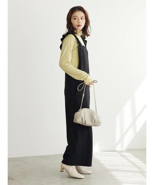 Green Parks(グリーンパークス)の「・novem 9 ラッフルサロペットパンツ(つなぎ/オールインワン・レディース・イエロー/ブラウン/ブラック・FREE)」の5枚目の写真