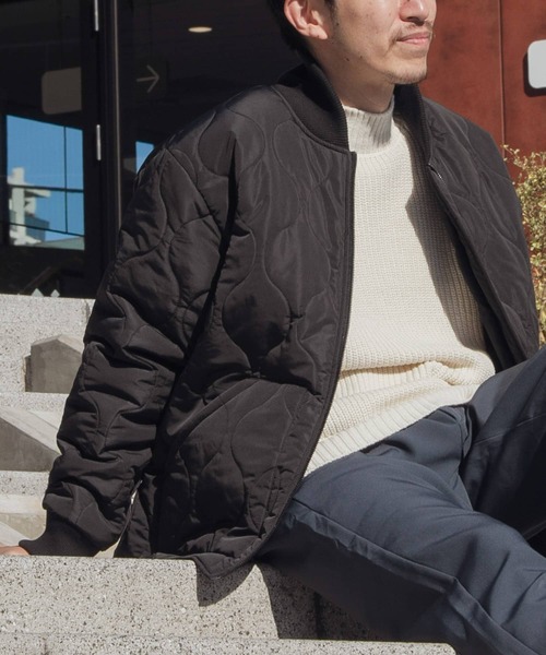 ITEMS URBANRESEARCH（アイテムズ アーバンリサーチ）の「中綿キルティング リブ衿ブルゾン（ブルゾン・メンズ・カーキ/ブラック/ネイビー・LARGE/MEDIUM）」の2枚目の写真