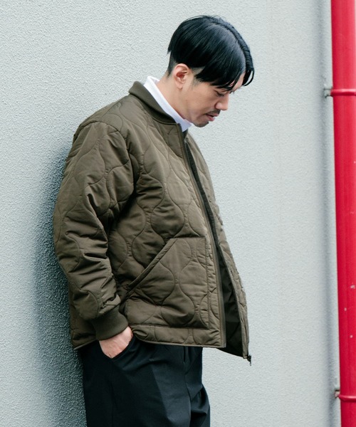 ITEMS URBANRESEARCH（アイテムズ アーバンリサーチ）の「中綿キルティング リブ衿ブルゾン（ブルゾン・メンズ・カーキ/ブラック/ネイビー・LARGE/MEDIUM）」の5枚目の写真