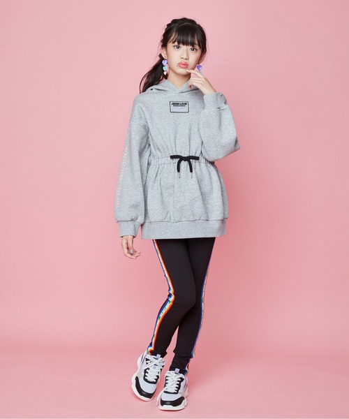 JENNI love(ジェニィラブ)の「裏起毛ウエストマークロング丈パーカー(パーカー・キッズ・グレー/オレンジ/グリーン・130cm/140cm/150cm/160cm)」の21枚目の写真