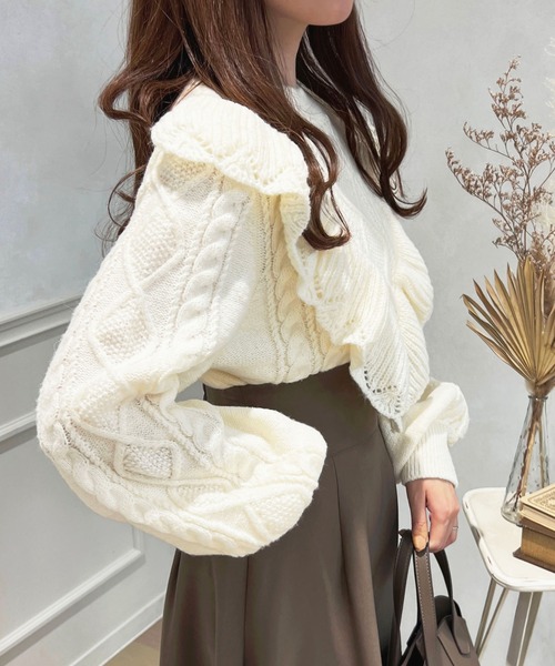 apres jour(アプレジュール)の「フリルデザインニット【ZOZOTOWN限定アイテム】(ニット/セーター・レディース・アイボリー/ライトベージュ/ピンク・X-LARGE/フリー)」の10枚目の写真