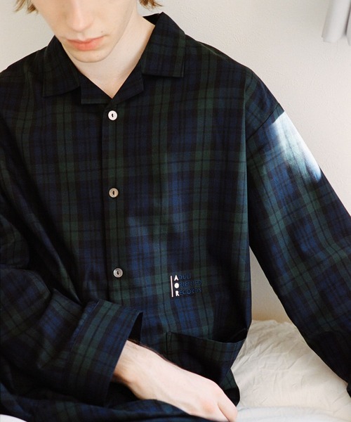 A part by（アパートバイ）の「【e/rm】AORコラボパジャマ(ユニセックス)（ルームウェア/パジャマ・レディース・カーキ/レッド・FREE）」の6枚目の写真