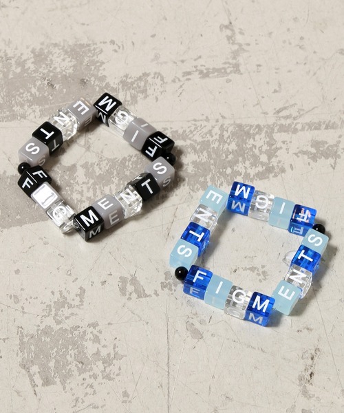Figments(フィグメンツ)の「ロゴブロックブレスレット(ブレスレット・レディース・ブラック/ブルー・FREE)」の3枚目の写真