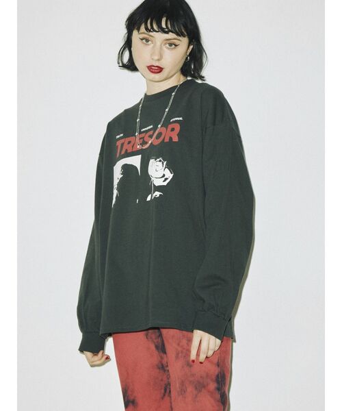 jouetie（ジュエティ）の「フォトBIGロンT（Tシャツ/カットソー・レディース・ブラック/オフホワイト/オレンジ・MEDIUM）」の10枚目の写真