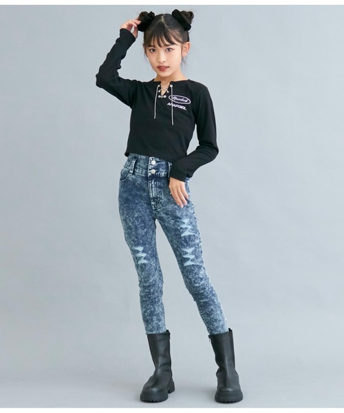 ANAP GiRL(アナップガール)の「ボールチェーンスピンドルミニトップスカットソー(Tシャツ/カットソー・キッズ・ラベンダー/ブラック・S/M/XS)」の3枚目の写真