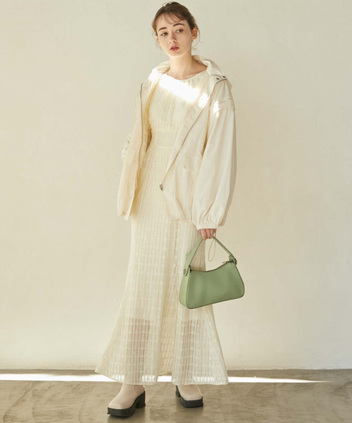 archives（アルシーヴ）の「チュール刺繍サイドシャーリングワンピース（ワンピース・レディース・グレー/ブラック/アイボリー・MEDIUM）」の6枚目の写真