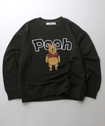 Disney（ディズニー）の「Disney（ディズニー）ミッキーマウス・くまのプーさんカレッジロゴプリント スウェットトップス レディース/トレーナープルオーバー（スウェット・メンズ）」