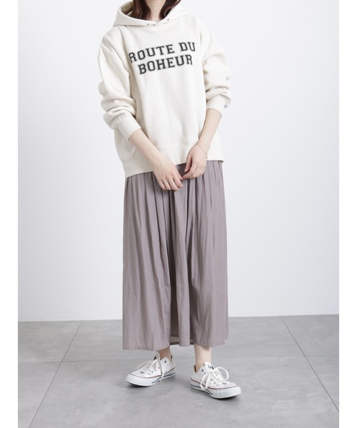 Samansa Mos2 blue（サマンサモスモスブルー）の「裏起毛ロゴパーカー（パーカー・レディース・チャコール/オフホワイト/サックスブルー・ﾌﾘ-）」の17枚目の写真