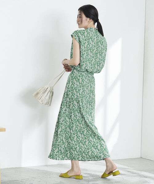 激レア⭐️John galiano 花柄　スカート　ニュースペーパー　42 XL 激レア⭐️John galiano 花柄 スカート ニュースペーパー 42 XL