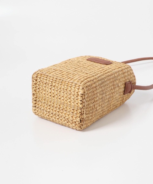 URBAN RESEARCH（アーバンリサーチ）の「まるひもショルダーかごバッグ（かごバッグ・レディース・ナチュラル・ONE）」の6枚目の写真