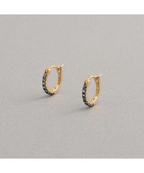 PLUS VENDOME(プラス ヴァンドーム)の「FINELINETATOO 01 ピアス(ピアス(両耳用)・レディース・ゴールド・M)」の9枚目の写真