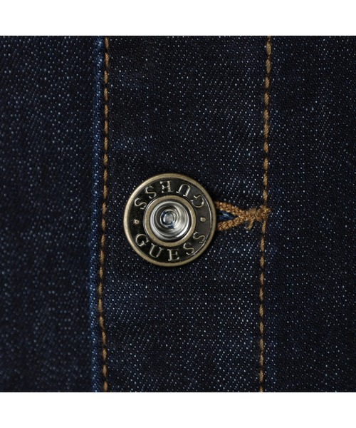 Guess（ゲス）の「Denim Jacket（デニムジャケット・メンズ・ダークブルー・MEDIUM/LARGE/X-LARGE）」の6枚目の写真