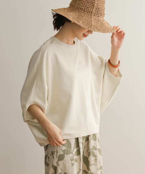 URBAN RESEARCH DOORS（アーバンリサーチドアーズ）の「ミニウラケワイドプルオーバー（Tシャツ/カットソー・レディース・マスタード/グリーン系その他/ライトベージュ・MEDIUM）」の2枚目の写真