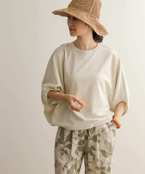 URBAN RESEARCH DOORS（アーバンリサーチドアーズ）の「ミニウラケワイドプルオーバー（Tシャツ/カットソー・レディース・マスタード/グリーン系その他/ライトベージュ・MEDIUM）」の5枚目の写真
