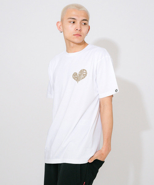 EXAMPLE（エグザンプル）の「《ZOZO LIMITED》EXAMPLE HEART LOGO S/S TEE（Tシャツ/カットソー・メンズ・ホワイト×グリーン/ホワイト×ブラック/ブラック×ホワイト/ホワイト×パープル/ブラック×レッド/ブラック×ブルー/ブラック×イエロー/ホワイト×ブラウン・M/L/XL/XXL）」の22枚目の写真
