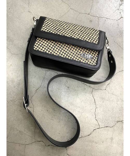 EMODA（エモダ）の「ブライドショルダーバック（ショルダーバッグ・レディース・ベージュ/ブラウン/ブラック・FREE）」の3枚目の写真