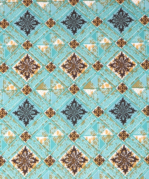 BAYFLOW（ベイフロー）の「[お弁当包みにも!]【Asante sana】大判ハンカチ49×49cm（ハンカチ/ハンドタオル・レディース・ブルー/ダークパープル/グリーン/ピンク/レッド/イエロー・0）」の21枚目の写真