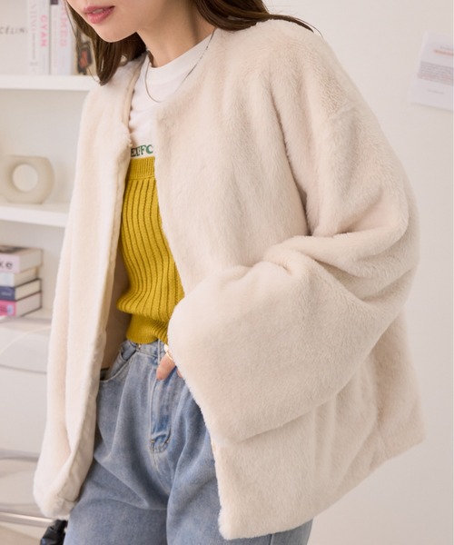 Ada.(エイダ)の「秋冬 新作! フェイク ファー ショート コート ブルゾン ケープ(ブルゾン・レディース・ベージュ/アイボリー/ブラック・FREE)」の20枚目の写真