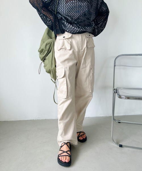 CLEA(クレア)の「Y2Kストレートベイカーカーゴパンツ(カーゴパンツ・レディース・ブラウン/アイボリー/ブラック・M/L)」の5枚目の写真