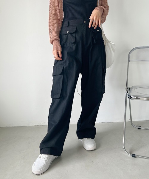 CLEA(クレア)の「Y2Kストレートベイカーカーゴパンツ(カーゴパンツ・レディース・ブラウン/アイボリー/ブラック・M/L)」の11枚目の写真