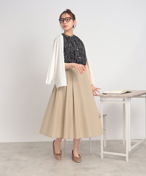 SHOO・LA・RUE(シューラルー)の「◆きちんとにもカジュアルにも ふんわり タックスカート(スカート・レディース・イエロー/ベージュ/ブラック系1/ホワイト系その他2・03/04/02)」の11枚目の写真