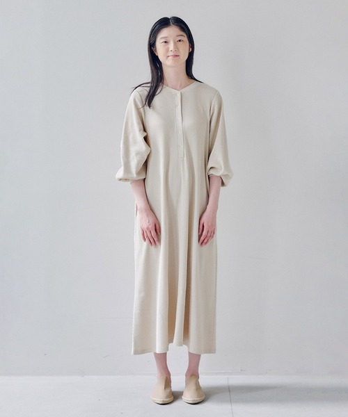 フェリシモMama(フェリシモママ)の「Moredde マタニティから産後も使える 2-WAYワッフル素材ワンピース(マタニティウェア/グッズ・レディース・ライトベージュ・MEDIUM/LARGE/X-LARGE)」の5枚目の写真