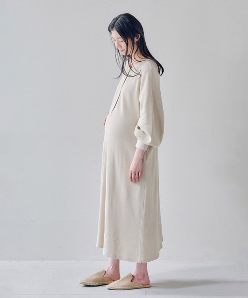 フェリシモMama(フェリシモママ)の「Moredde マタニティから産後も使える 2-WAYワッフル素材ワンピース(マタニティウェア/グッズ・レディース・ライトベージュ・MEDIUM/LARGE/X-LARGE)」の21枚目の写真
