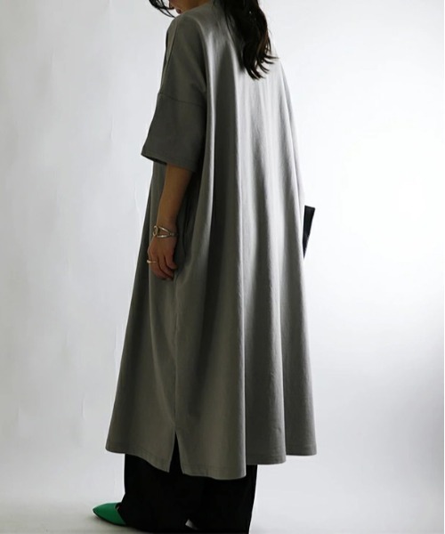 No one knows（ノーワンノーズ）の「ゆったりワイドワンピース（ワンピース・レディース・オリーブ/グレイッシュベージュ/ネイビー/ナチュラル・M-L）」の17枚目の写真
