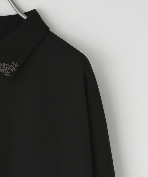 LOWRYS FARM(ローリーズファーム)の「シシュウSTドルマンシャツ 969805(シャツ/ブラウス・メンズ・ベージュ/ブラック・MEDIUM/LARGE)」の8枚目の写真
